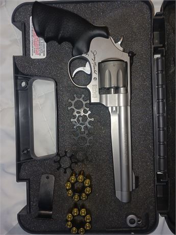 Smith & Wesson 9 mm